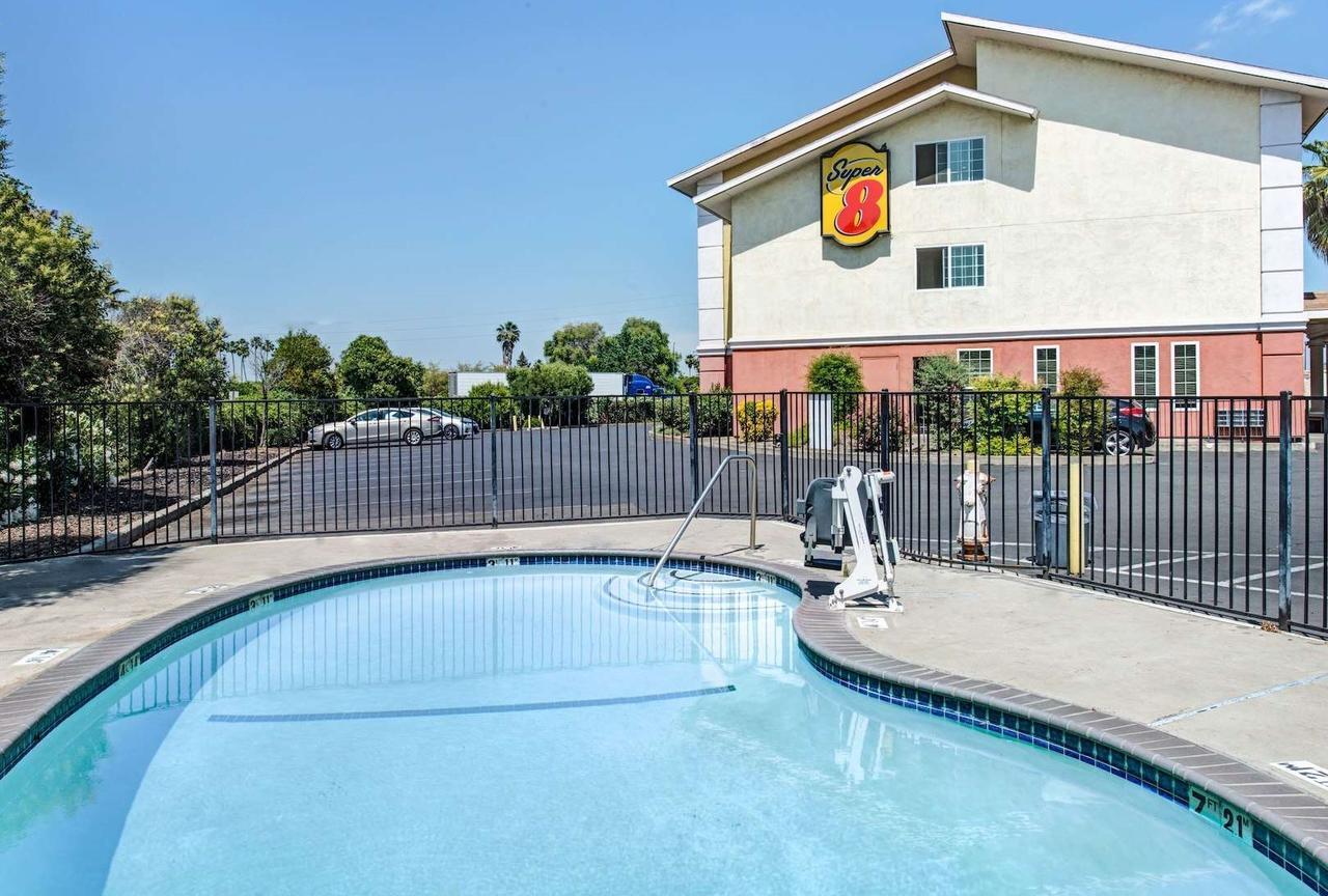 Hotel Super 8 By Wyndham Sacramento/Florin Rd Freeport Exterior foto